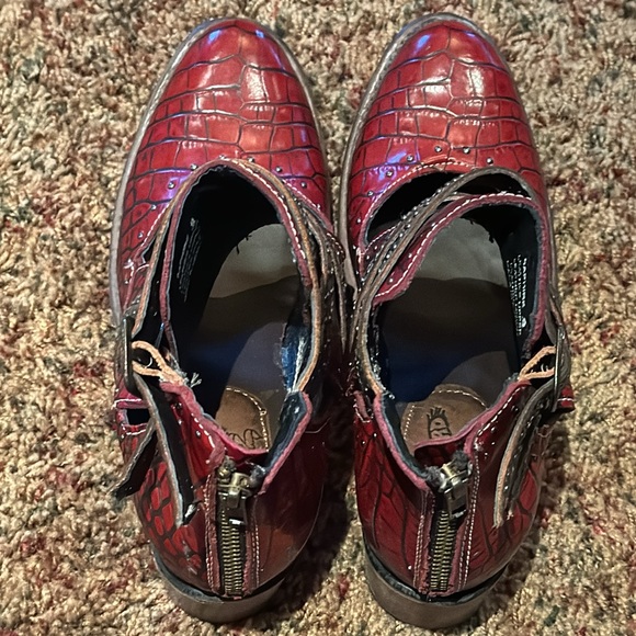 Saphire FREEBIRDS by Steven - Picture 8 of 8